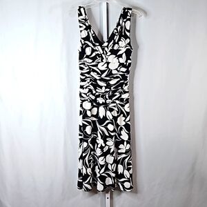 Maggy Boutique Black And White Sleevless Floral Dress Sz 6